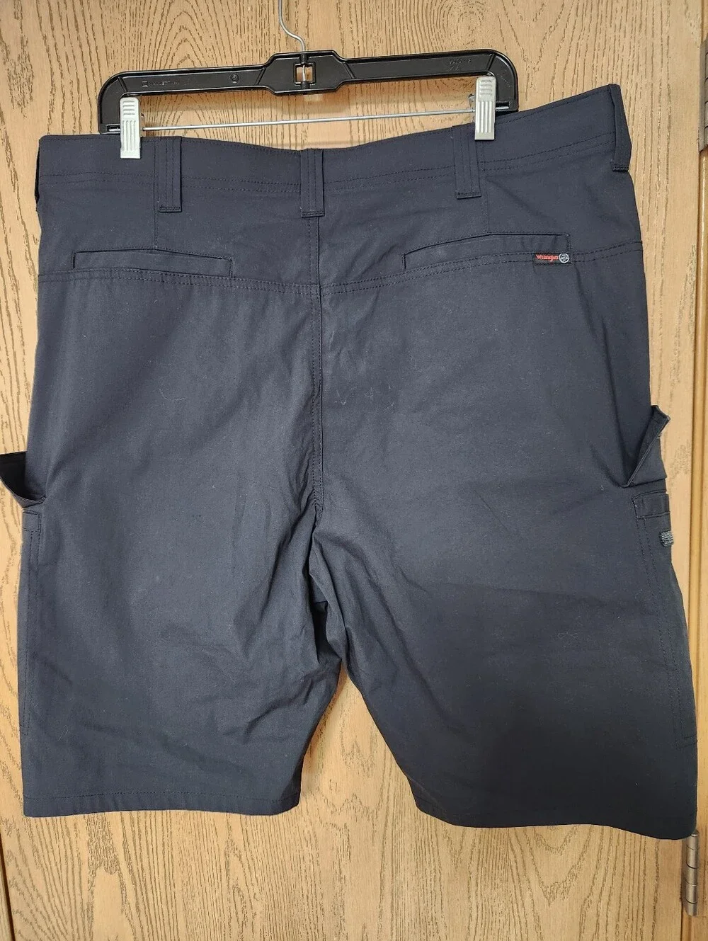 Wrangler Men's Cole Gray Cargo Shortsngler